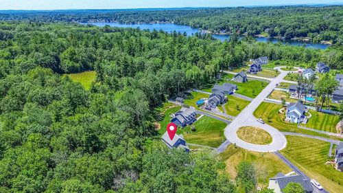 22 Innisbrook Dr, Pelham, NH, 03076-2713 | Card Image