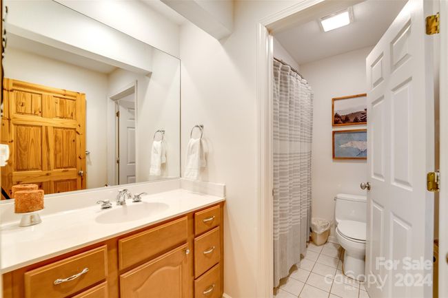 639 Deer Ridge Rd, House other with 2 bedrooms, 3 bathrooms and null parking in Bryson City NC | Image 22
