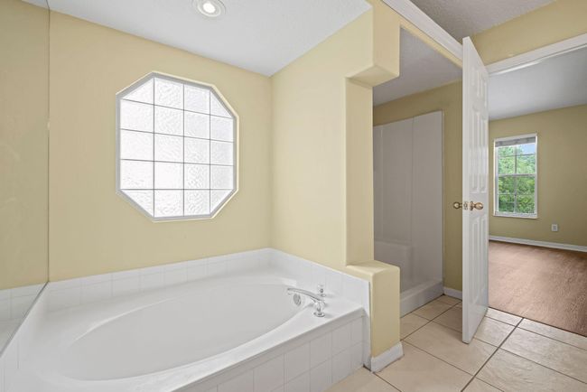 562 Sw Badger Ter, House other with 3 bedrooms, 2 bathrooms and null parking in Port St. Lucie FL | Image 24