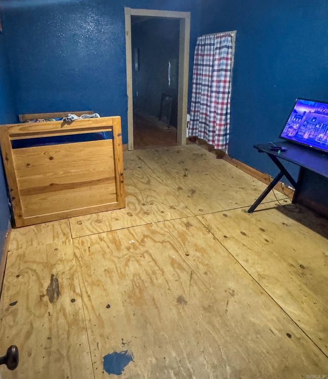 110 S 3 Rd St, House other with 4 bedrooms, 2 bathrooms and null parking in Coal Hill AR | Image 9