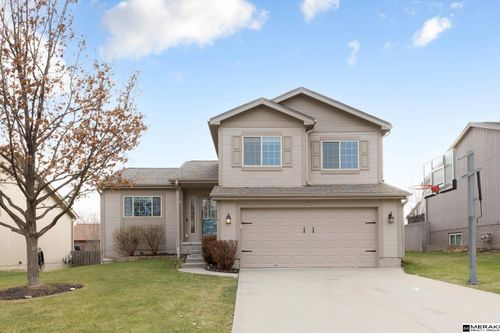 18707 Birchwood Ave, Omaha, NE, 68135-3172 | Card Image