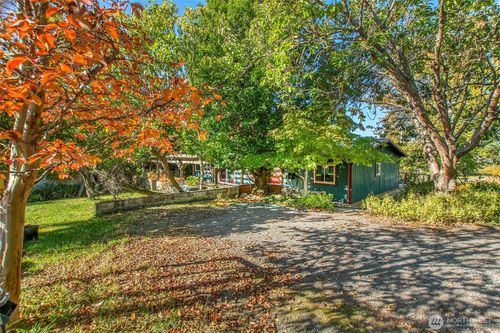 162 Alder St, Eastsound, WA, 98245-9642 | Card Image