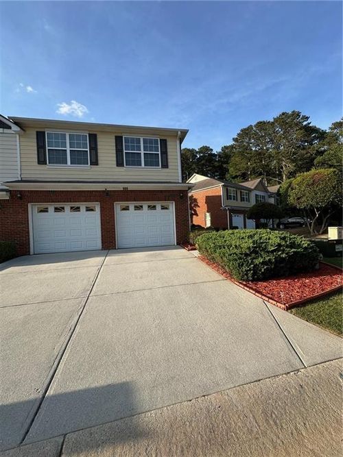 988 Treymont Way, Lawrenceville, GA, 30045-7812 | Card Image