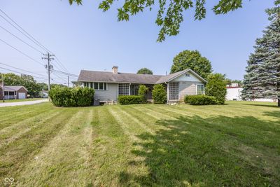 426 Walnut Street, House other with 3 bedrooms, 2 bathrooms and null parking in Fortville IN | Image 1