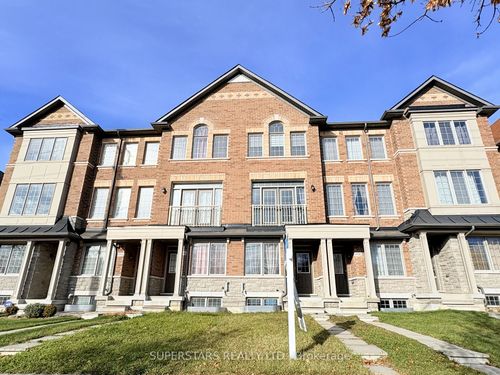 4596 16th Ave, Markham, ON, L6C0X6 | Card Image