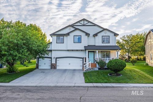 3664 S Green Basin Way, Nampa, ID, 83686-8758 | Card Image