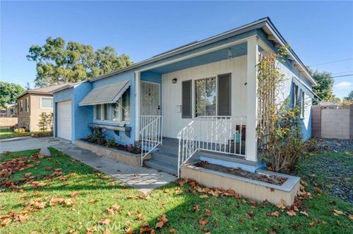  Graywood Avenue, Lakewood, CA, 90712 | Card Image