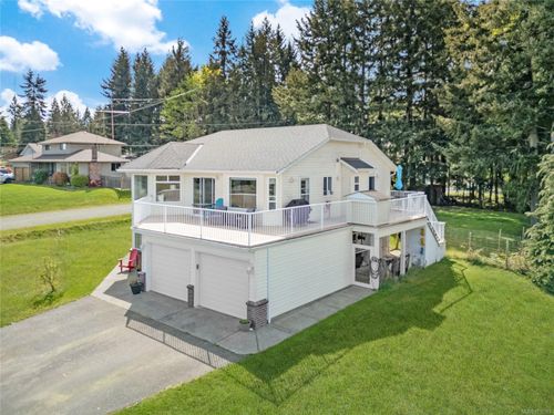 2207 June Rd, Courtenay, BC, V9J1X9 | Card Image