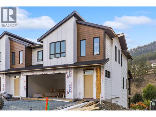 prop-sl-3-2509 Paramount Peak Drive, West Kelowna, BC, V4T3H5 | Card Image