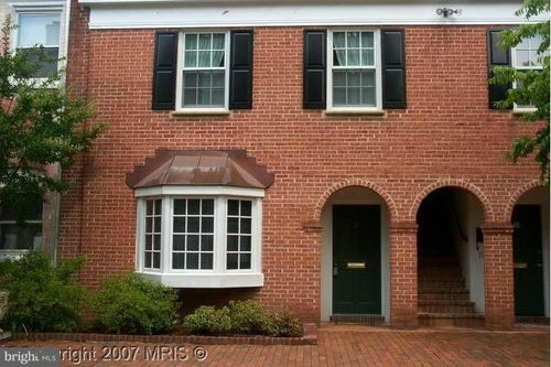 unit-2-220 N Saint Asaph St, ALEXANDRIA, VA, 22314-2547 | Card Image