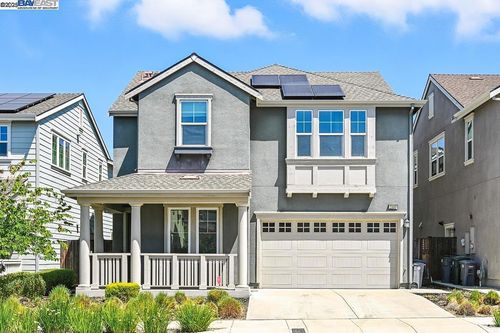 2100 Carbondale Cir, Dublin, CA, 94568-6736 | Card Image
