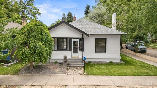 2119 W Brumback St, Boise, ID, 83702-2427 | Card Image