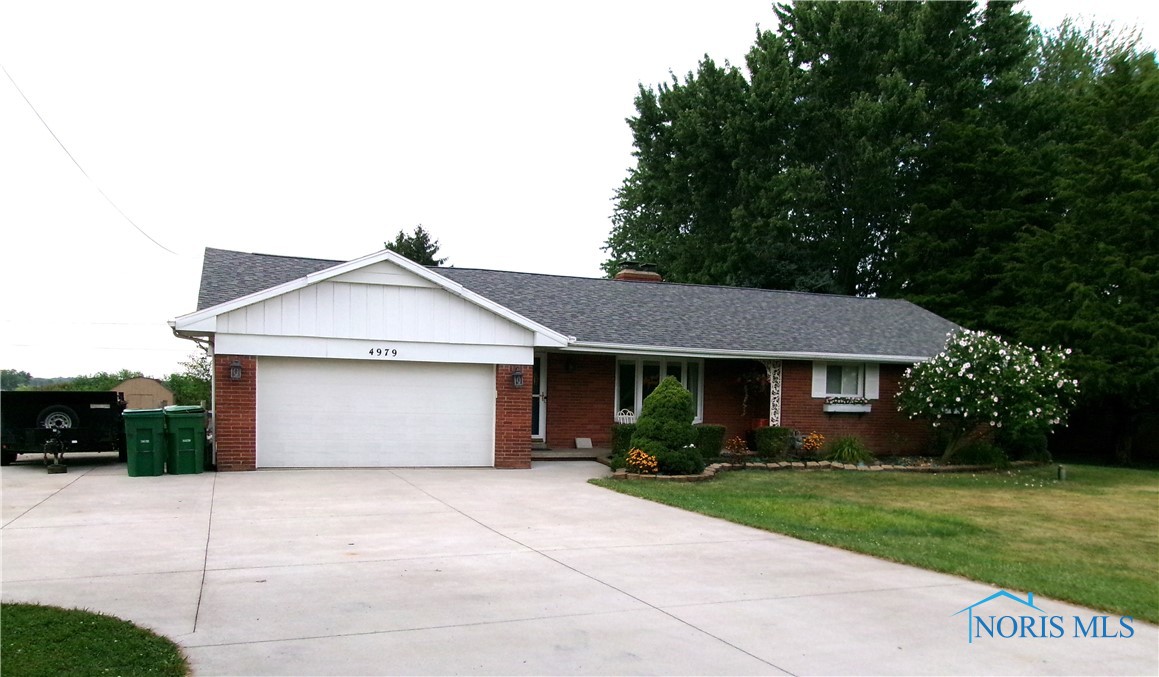 Curtice Rd, Northwood, OH 43619