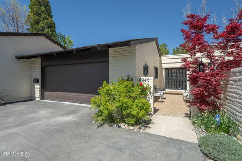 4945 Lakeridge Terrace Ln, Reno, NV, 89509-5835 | Card Image