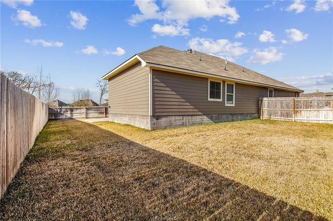 View of back of house | Image 4