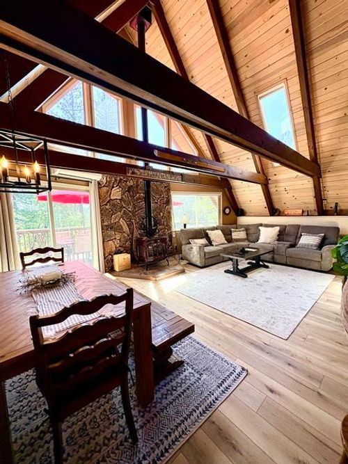 1675 Shirley Way, Arnold, CA, 95223-7773 | Card Image