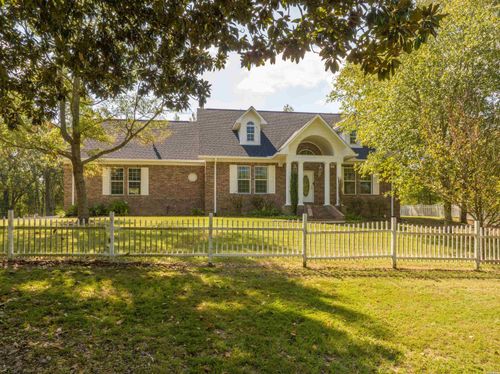 495 Amity Rd, Hot Springs, AR, 71913-9123 | Card Image
