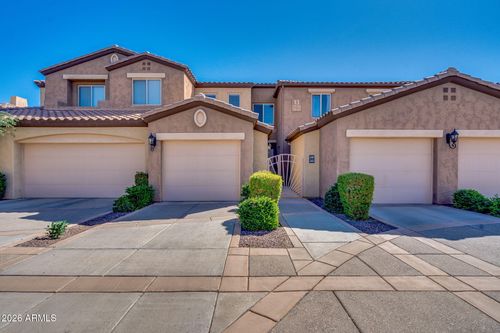 240-250 W Queen Creek Rd, Chandler, AZ, 85248-3432 | Card Image