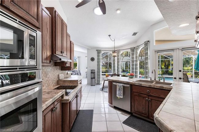25179 Campos Dr, House other with 3 bedrooms, 3 bathrooms and 2 parking in PUNTA GORDA FL | Image 13