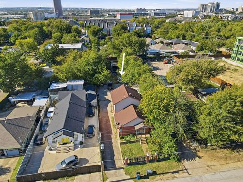 4611 Sylvester St, Dallas, TX, 75219-1040 | Card Image