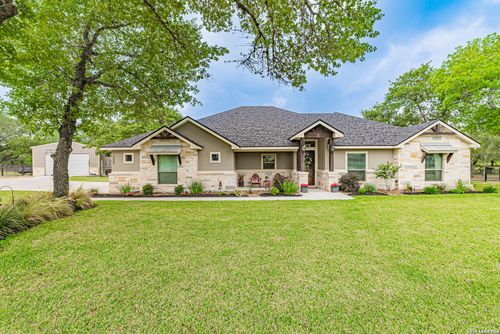 117 Shelby Dr, Adkins, TX, 78101-2777 | Card Image