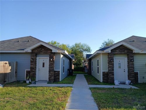 605 & 609 W Cypress Ave, La Feria, TX, 78559-2710 | Card Image