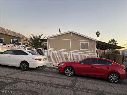 6255 Bryce Canyon Ave, Las Vegas, NV, 89156-5802 | Card Image