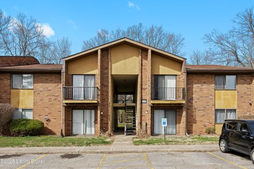 103-7050 Wildwood Cir, Louisville, KY, 40291-1779 | Card Image