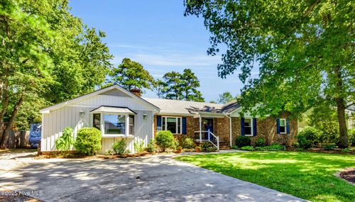 240 Rudolph Dr, Beaufort, NC, 28516-9406 | Card Image