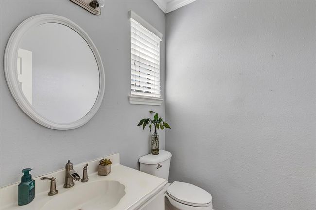 15707 W Astern Dr, House other with 4 bedrooms, 3 bathrooms and 2 parking in Crosby TX | Image 29