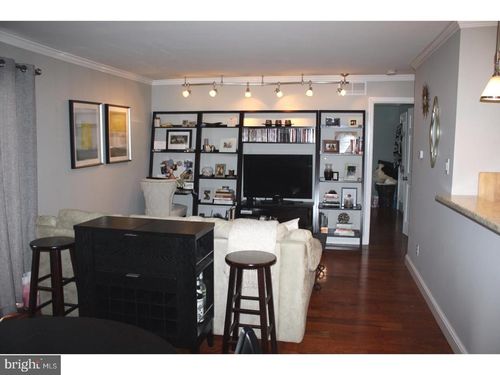 1803 Woodhollow Dr, MARLTON, NJ, 08053-1056 | Card Image