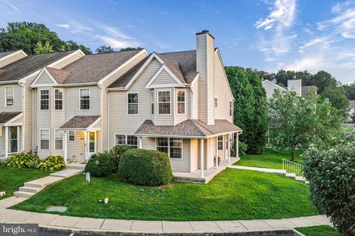 210 Thia Ct, COATESVILLE, PA, 19320-2767 | Card Image
