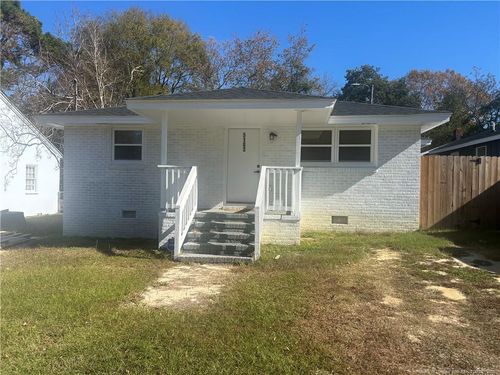 5102 Hodge St, Fayetteville, NC, 28303-3536 | Card Image