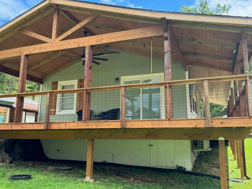 83 Dawn Cir, Galena, MO, 65656-5090 | Card Image
