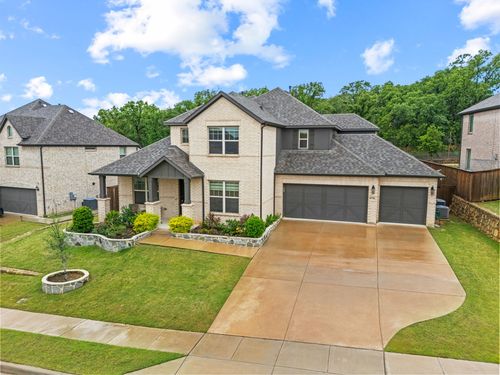 10736 Smoky Oak Trl, Argyle, TX, 76226-3659 | Card Image