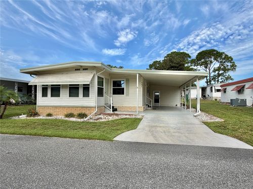 151 Hibiscus Way, LEESBURG, FL, 34748-8660 | Card Image
