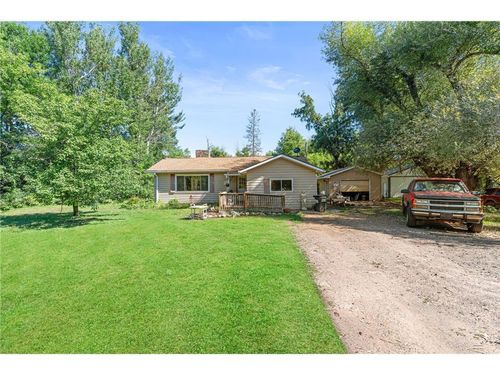 18711 Von Rd, Hinckley, MN, 55037-7377 | Card Image