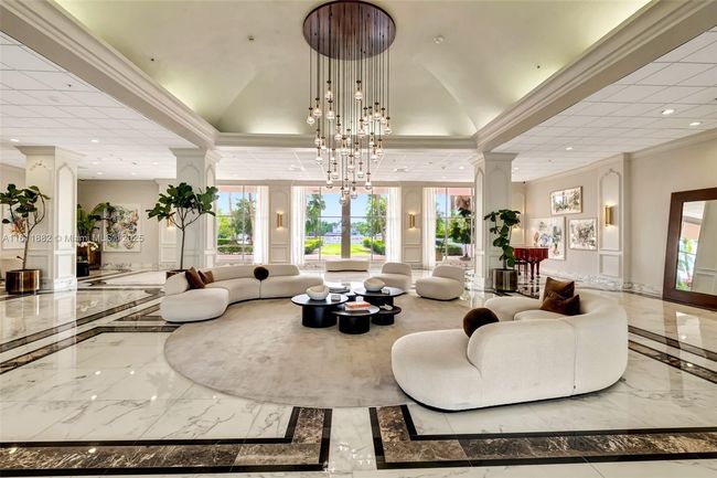 APT-16F - 5600 Collins Ave, Condo with 2 bedrooms, 2 bathrooms and null parking in Miami Beach FL | Image 22