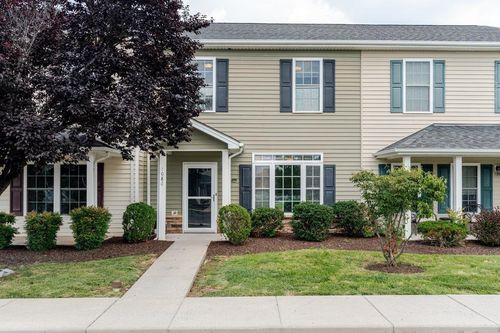 1086 Cherrybrook Dr, Harrisonburg, VA, 22802-9304 | Card Image