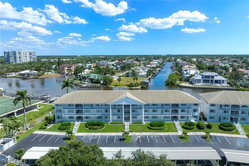a-104-10686 Gulf Shore Dr, NAPLES, FL, 34108-3041 | Card Image