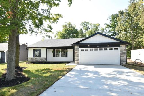 1010 E 8th St, Fowler, IN, 47944-1609 | Card Image