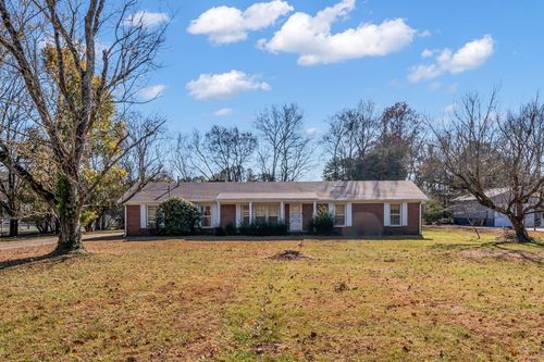 1927 Berrys Chapel Ct, Franklin, TN, 37069-4554 | Card Image