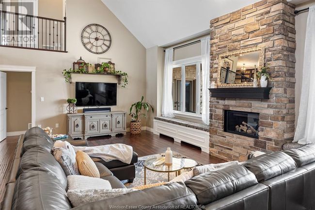 4976 4 Th Concession Rd E, House other with 4 bedrooms, 5 bathrooms and null parking in Harrow ON | Image 17