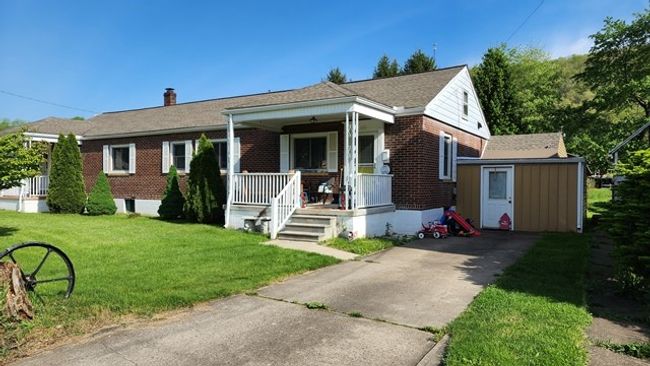 120 - 118 E 2 Nd St, House other with 4 bedrooms, 2 bathrooms and null parking in Emporium PA | Image 8