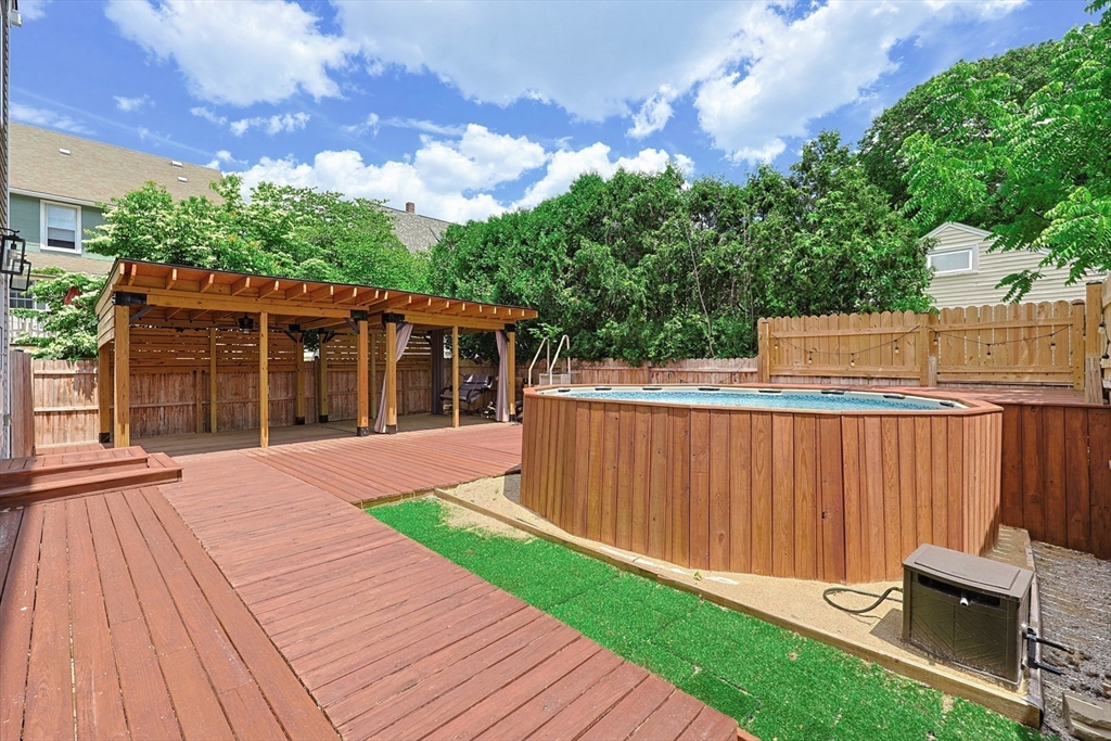 Residential in Northbridge 3