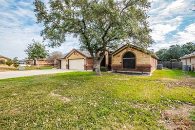 2029 Chinquapin Lane, House other with 4 bedrooms, 2 bathrooms and 6 parking in Harker Heights TX | Image 2