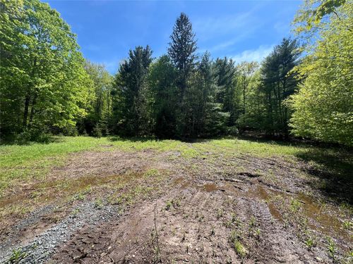 44 Oakridge Rd, Greenfield Park, NY, 12435-5413 | Card Image