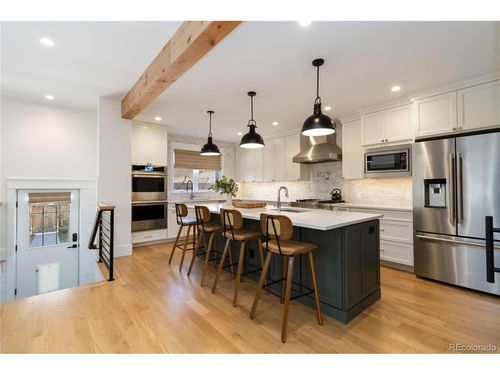 2645 Fairfax St, Denver, CO, 80207-3222 | Card Image