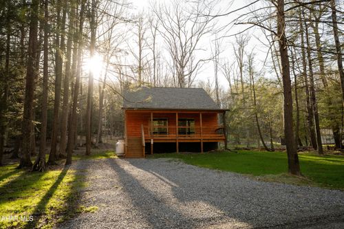 179 Crosscut Ln, Flinton, PA, 16640-1520 | Card Image