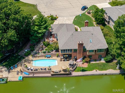 13 Timber Waters Ct, Swansea, IL, 62226-2490 | Card Image